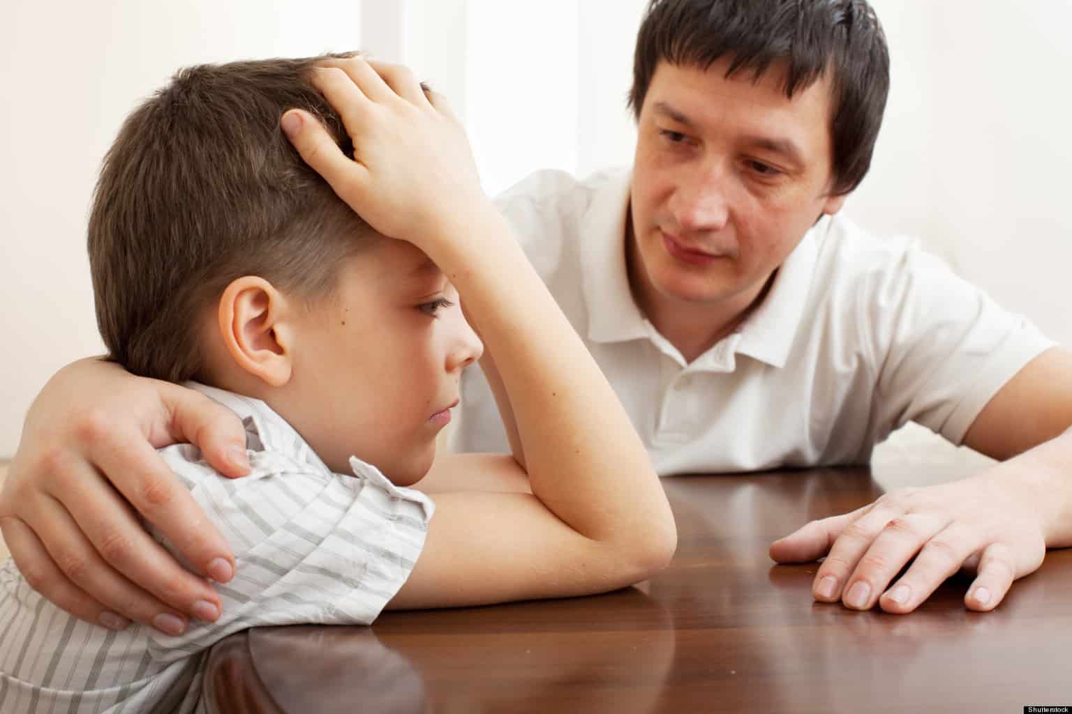 3 Cara Bijak Orangtua Menghadapi Anak yang Dihukum Skorsing