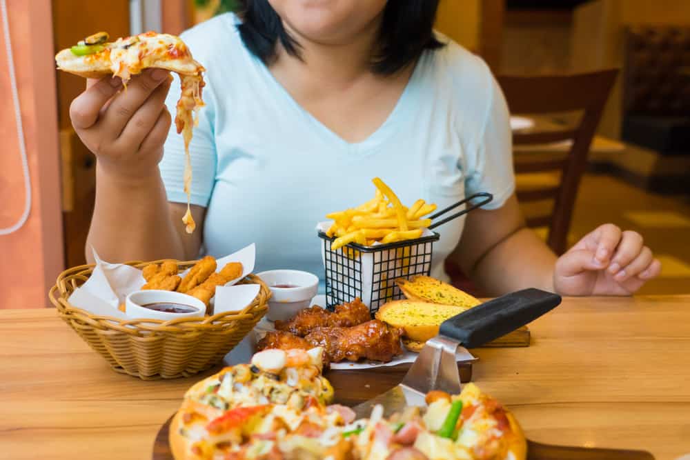 Ternyata, Makan Makanan Berlemak Saja Tidak Cukup Naikkan Berat Badan