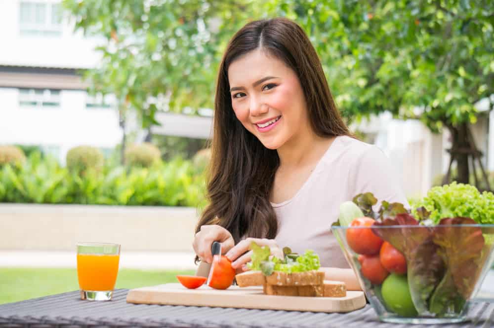 Cegah Darah Menggumpal dengan 6 Makanan yang Membuat Darah Lebih Encer Ini