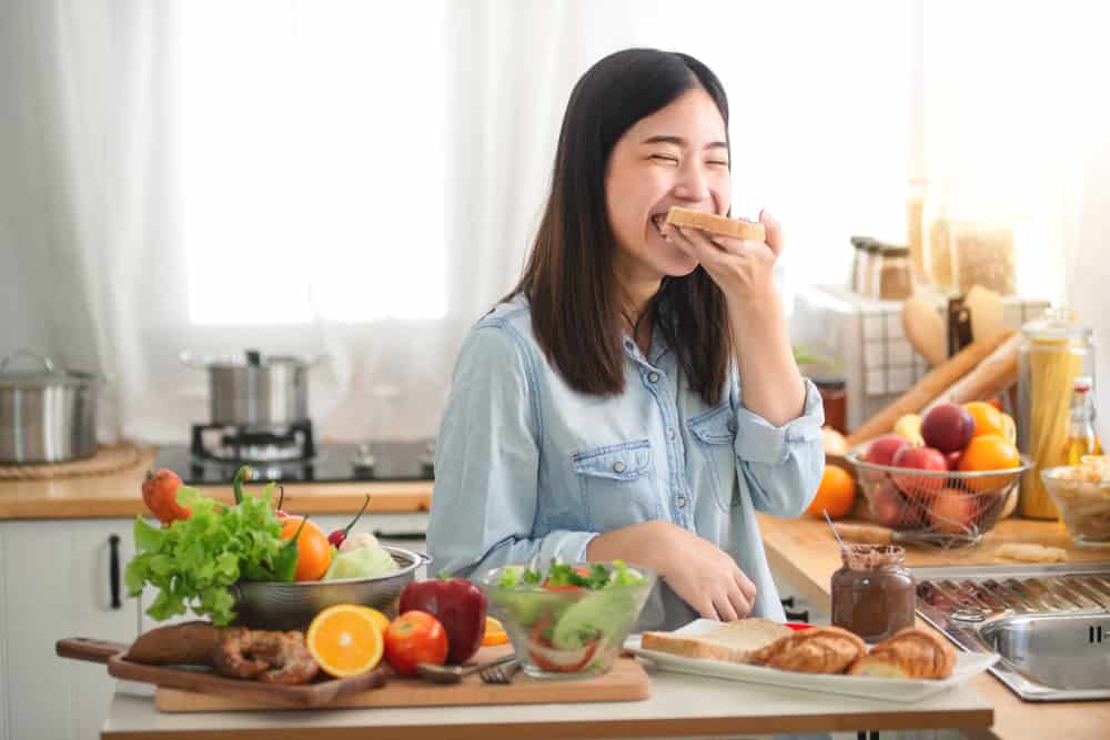 Ingin Makan Banyak tapi Tidak Mau Gemuk? Begini Caranya