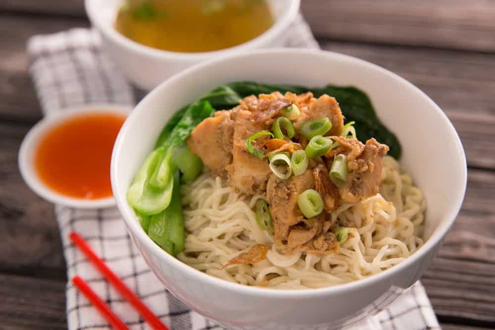 4 Tips Membuat Mie Ayam yang Lebih Menyehatkan