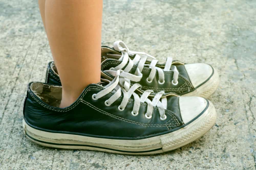 Cara Mengatasi Sepatu Kebesaran  getcleaningbusinessnow