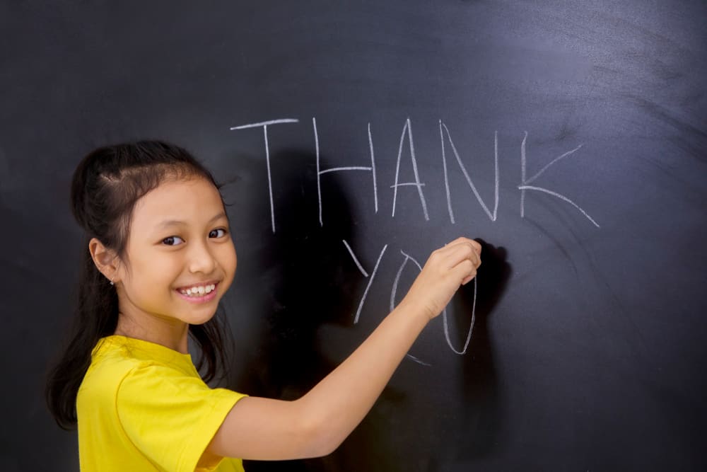 5 Kiat Sederhana untuk Membangun Rasa Syukur pada Anak