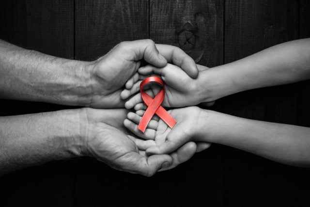 Infeksi HIV pada Anak: Penyebab, Gejala, Cara Mengobati, dan Mencegahnya