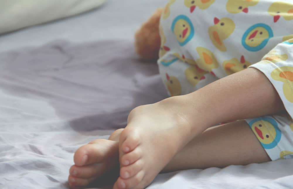 Anak Sering Ngompol saat Tidur, Mungkin Ini Sebabnya