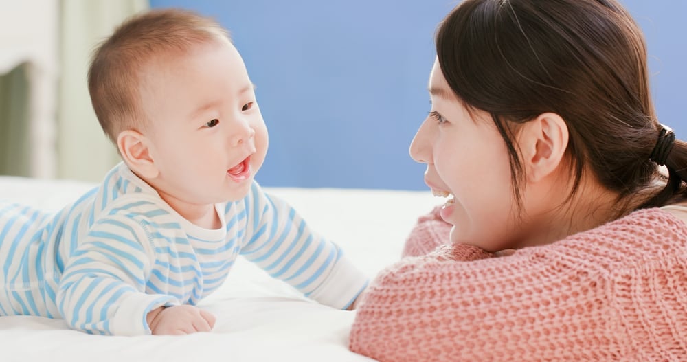 perkembangan kemampuan bahasa bayi