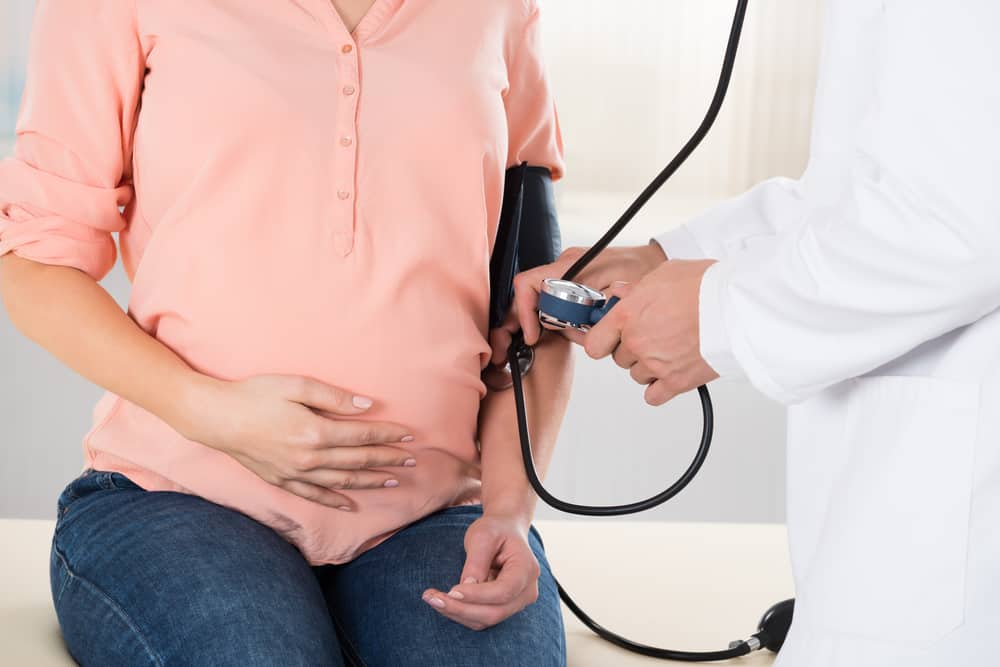 hipertensi atau tekanan darah tinggi dalam kehamilan