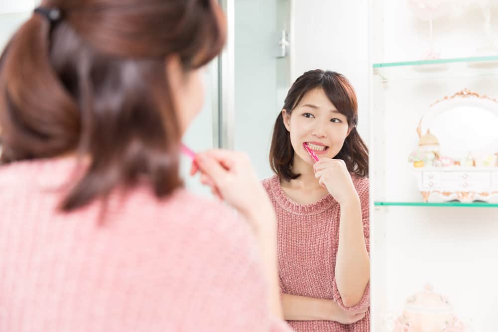Berapa Lama Anda Idealnya Harus Menggosok Gigi?