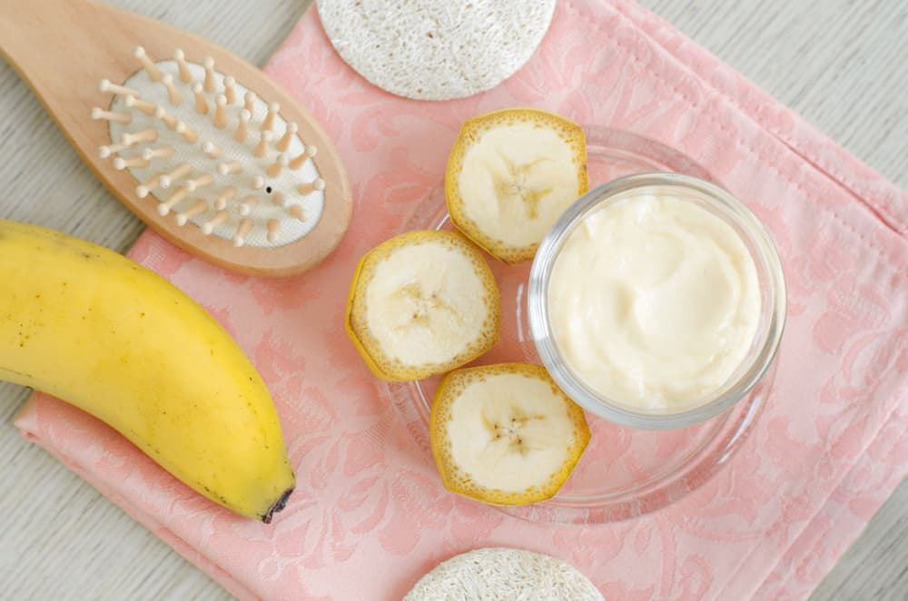 3 Khasiat Masker Pisang untuk Rambut yang Lebih Indah dan Kuat