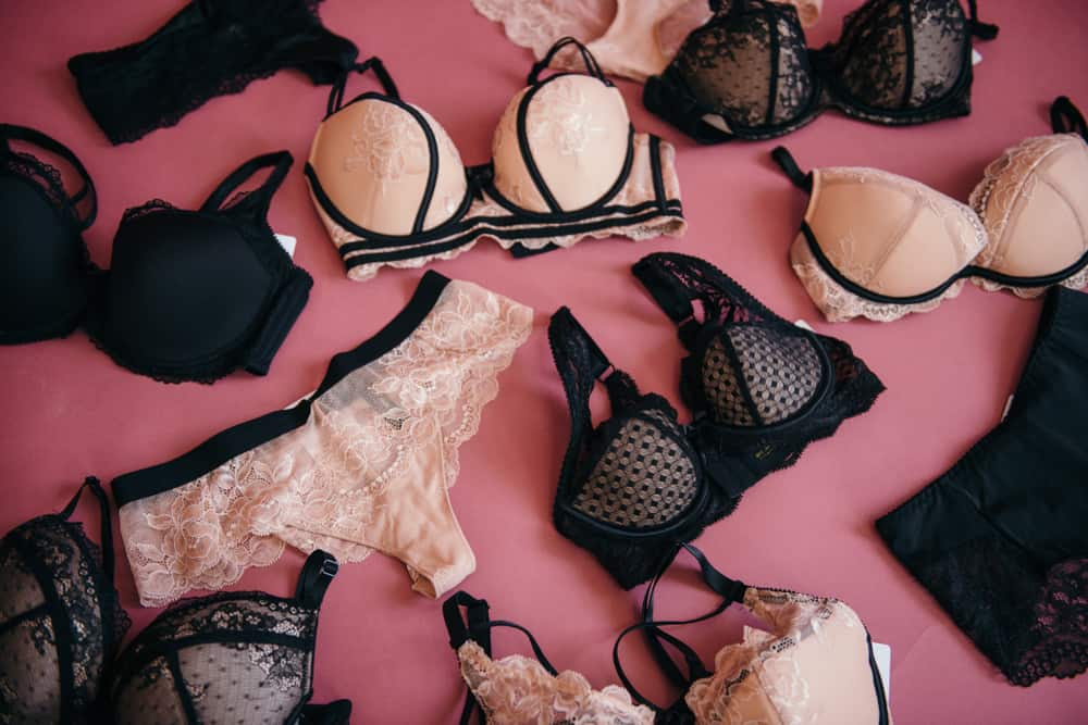 4 Tips Memilih Lingerie yang Nyaman dan Menggoda untuk Bercinta