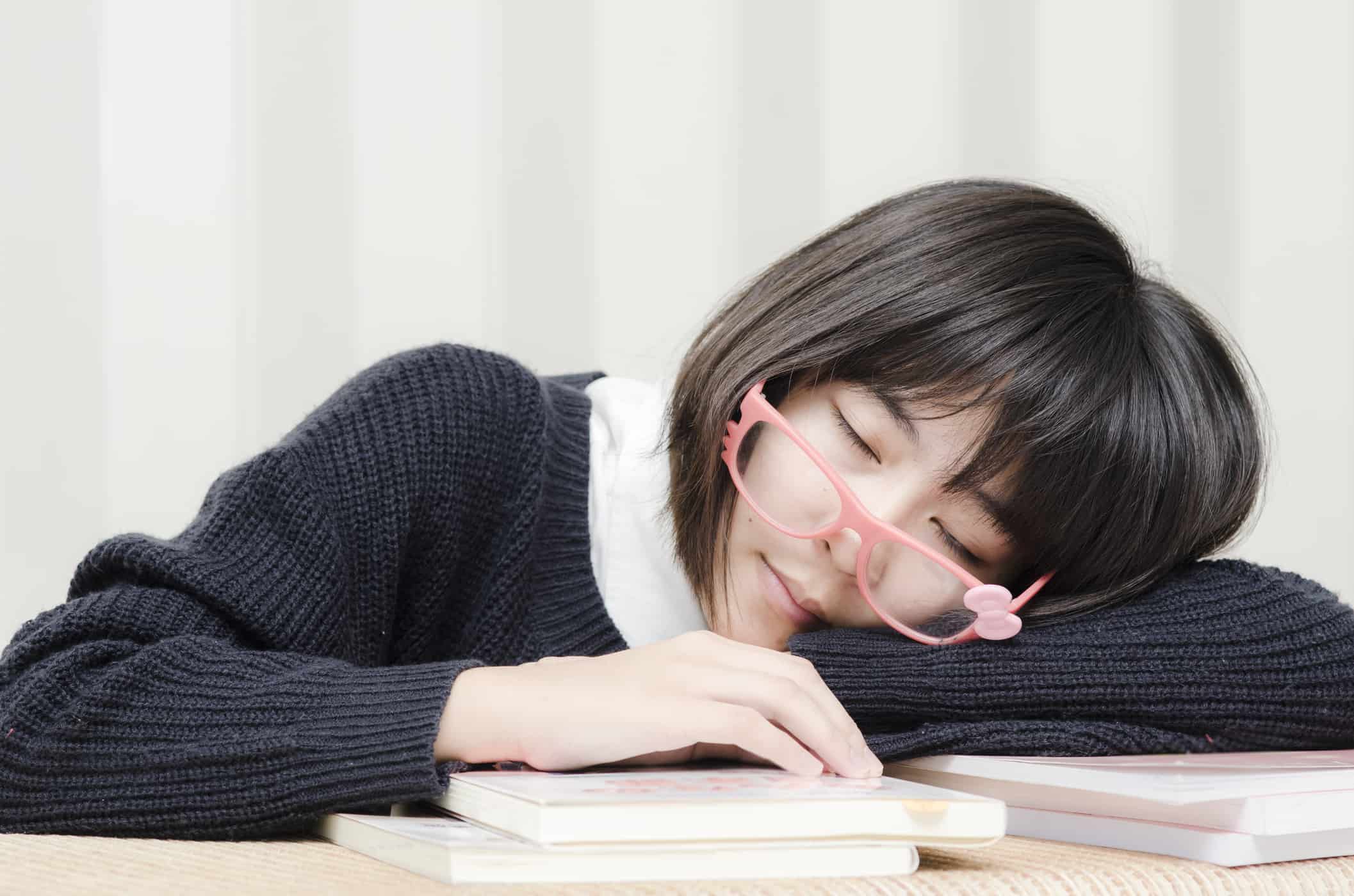 cara-menghilangkan-ngantuk-saat-belajar