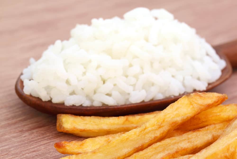 Makan Nasi dengan Kentang dalam Satu Piring, Apa Efeknya Bagi Kesehatan?