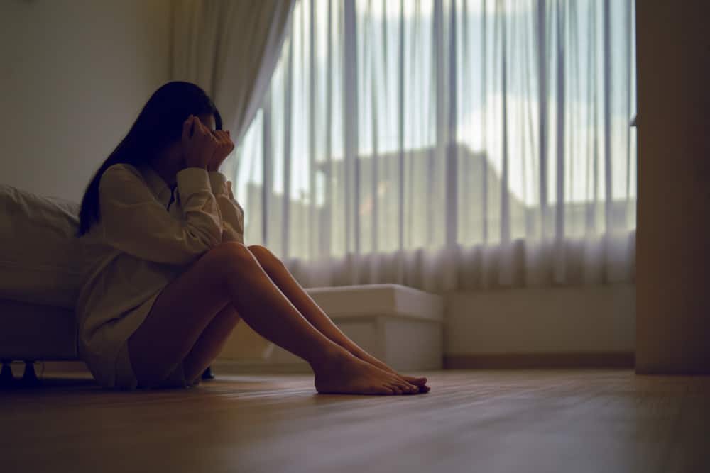 Mengenal 5 Tahapan Berduka Saat Menghadapi Hal Buruk