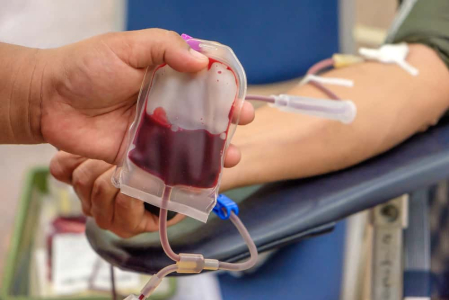 Plasma Darah Orang Sembuh Bisa Mengobati Pasien COVID-19?