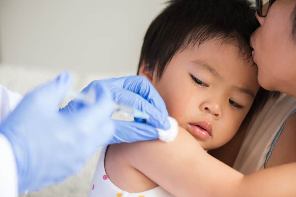 Vaksin PCV: Ketahui Manfaat, Jadwal, dan Efek Sampingnya