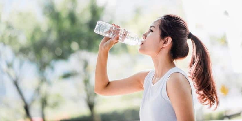 minum air bantu gejala isk