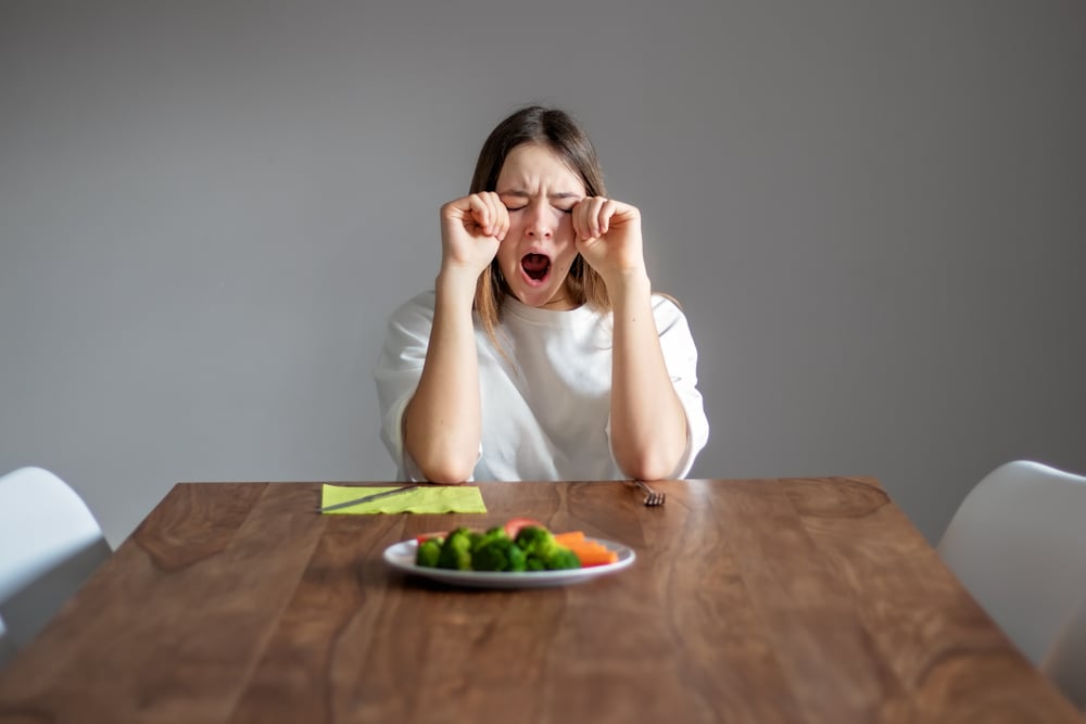 Bagaimana Cara Mengatasi Ngantuk Setelah Makan?