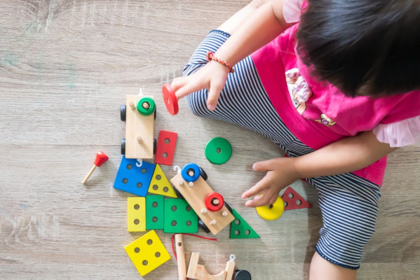 Mainan Edukasi Anak 2 Tahun
