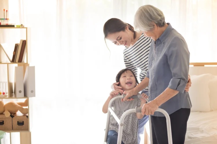 Stroke pada Lansia, Kenali Gejala dan Perawatan yang Tepat