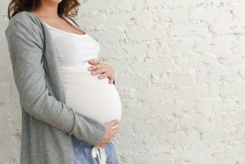 Bayi Belum Masuk Panggul Jelang Persalinan, Harus Apa?