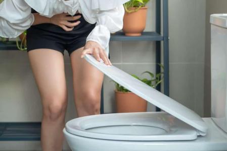 Diare Saat Puasa, Ini Penyebab dan Cara Mengatasinya