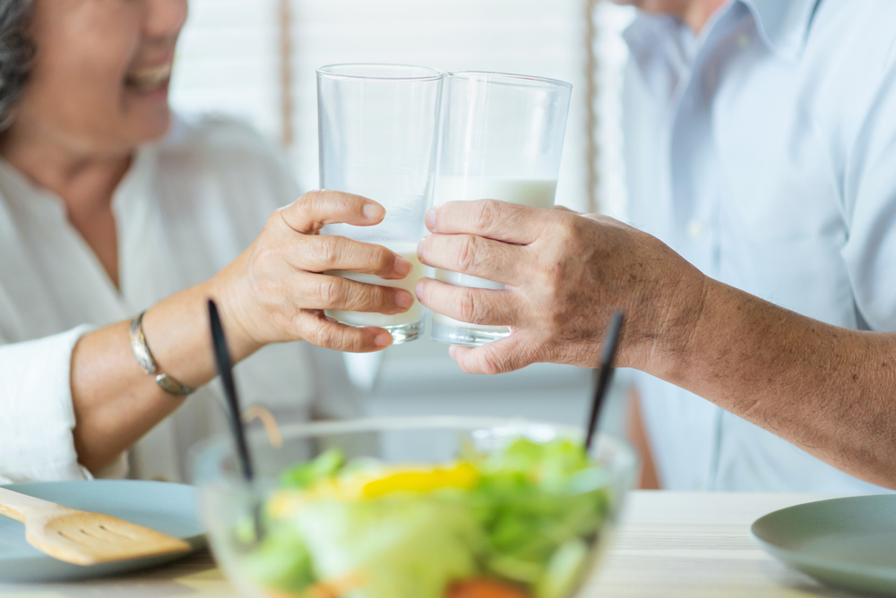 Pentingnya Minum Susu untuk Pasien Kanker yang Menjalani Kemoterapi