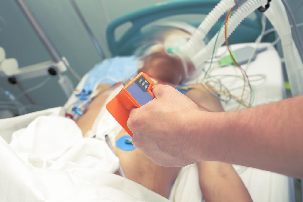 Kardioversi, Prosedur untuk Penderita Detak Jantung Abnormal • Hello Sehat