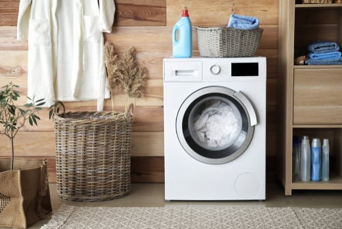 7 Langkah Mudah Membersihkan Mesin Cuci di Rumah