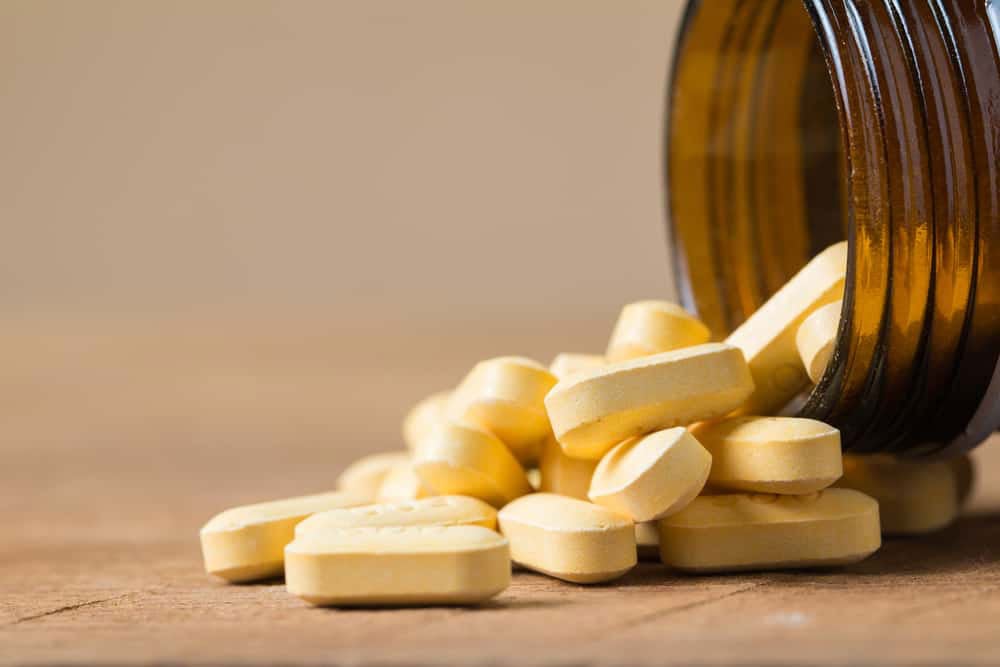 Kenapa Vitamin C Dosis Tinggi Bahaya untuk Ginjal?