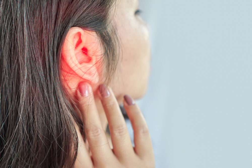 Mencegah Tinnitus (Telinga Berdenging) Bisa dengan 8 Trik Ini