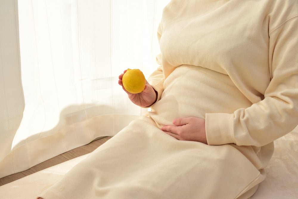 8 Manfaat Lemon untuk Ibu Hamil dan Risikonya Jika Dikonsumsi Berlebihan