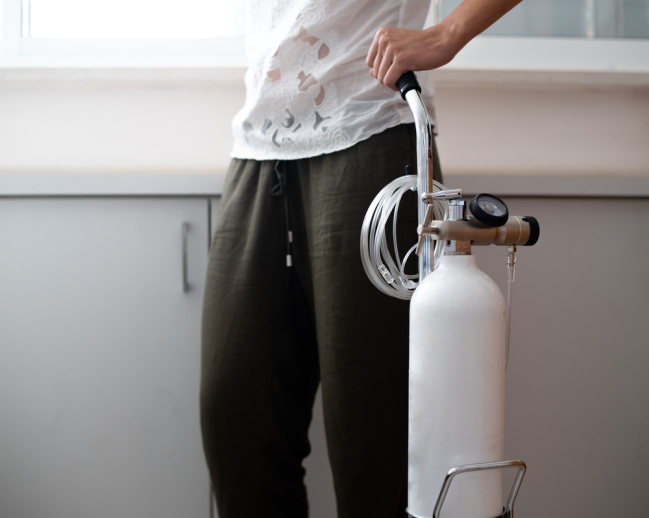 Cara Aman dan Tepat Memakai Tabung Oksigen di Rumah