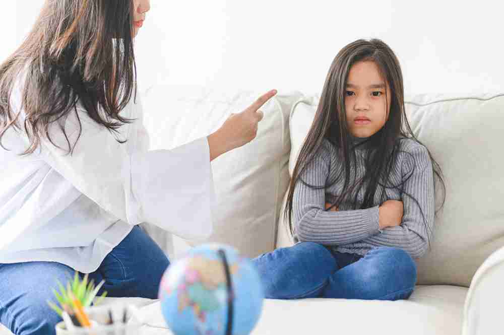 10 Penyebab Anak Nakal dan Cara Menghadapinya