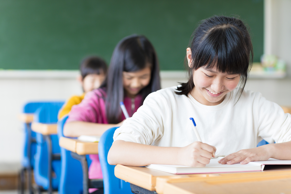 Catat! Ini 12 Cara Membantu Anak Anda Sukses di SMP