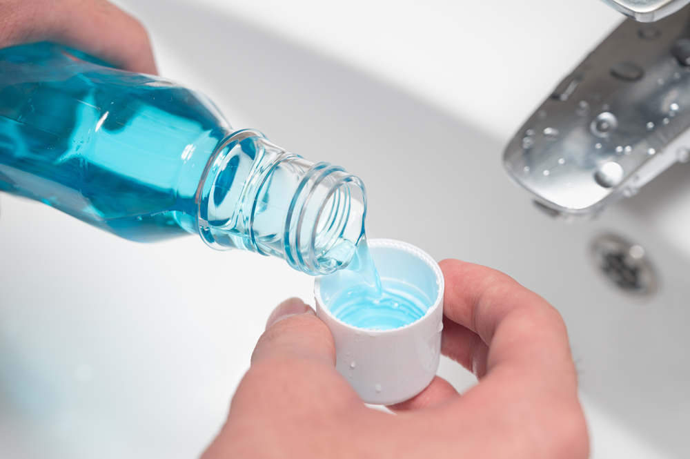 5 Merek Mouthwash Bebas Alkohol Terbaik