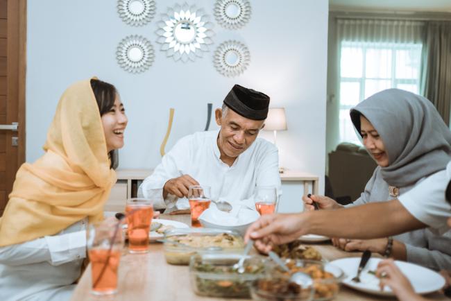 9 Cara Buka Puasa yang Sehat agar Puasa Makin Lancar