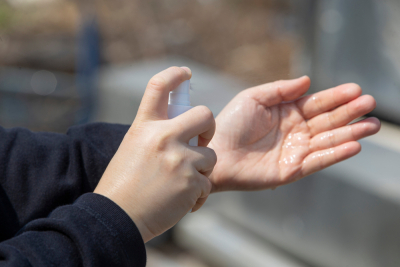 rekomendasi hand sanitizer spray yang bagus