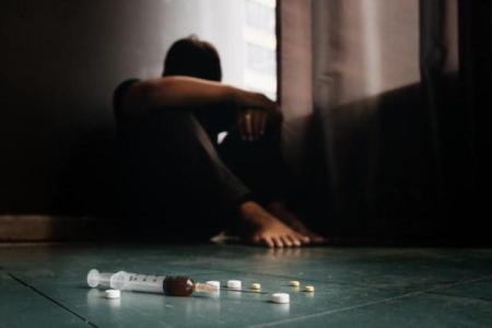 Cara Mengatasi Kecanduan Narkoba dalam 4 Tahapan