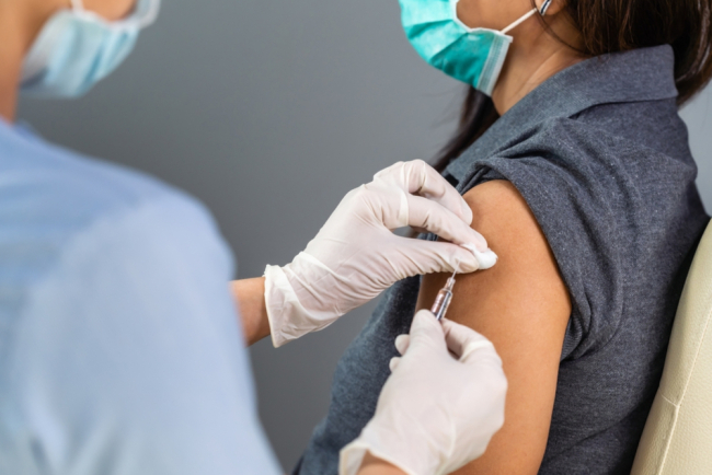 Persiapan Sebelum Vaksin dan Hal yang Harus Diperhatikan Setelahnya