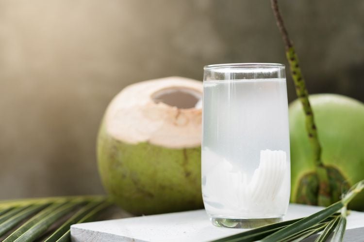 cara menghilangkan bekas narkoba dengan air kelapa