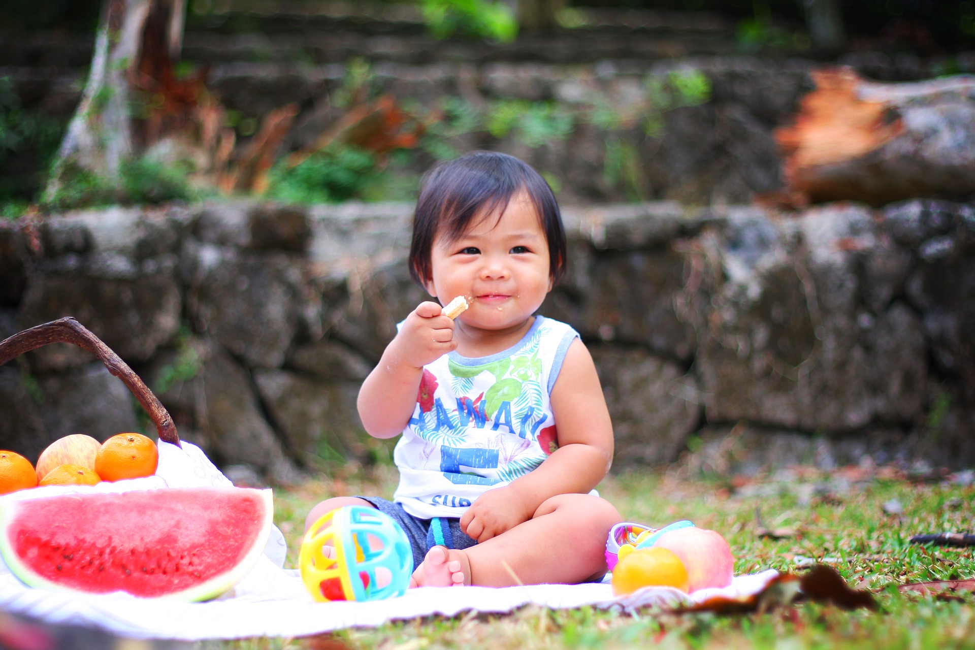 Kiat Meningkatkan Daya Tahan Tubuh Bayi dengan Cara Alami