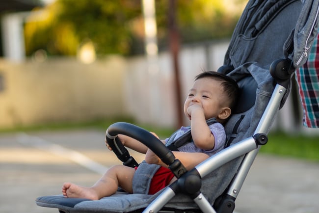 Stroller cocolatte discount yang bagus