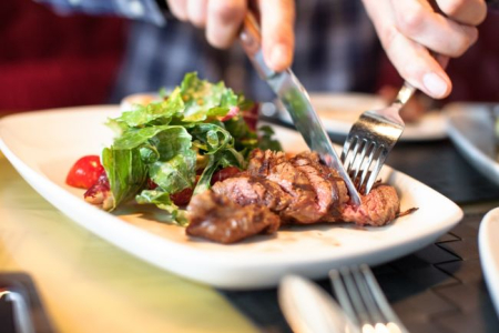 6 Pilihan Makanan Penetral setelah Makan Daging