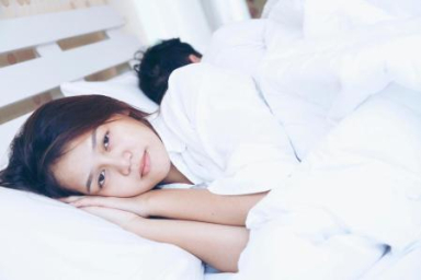 Dispareunia: Definisi, Gejala, Penyebab, Pengobatan