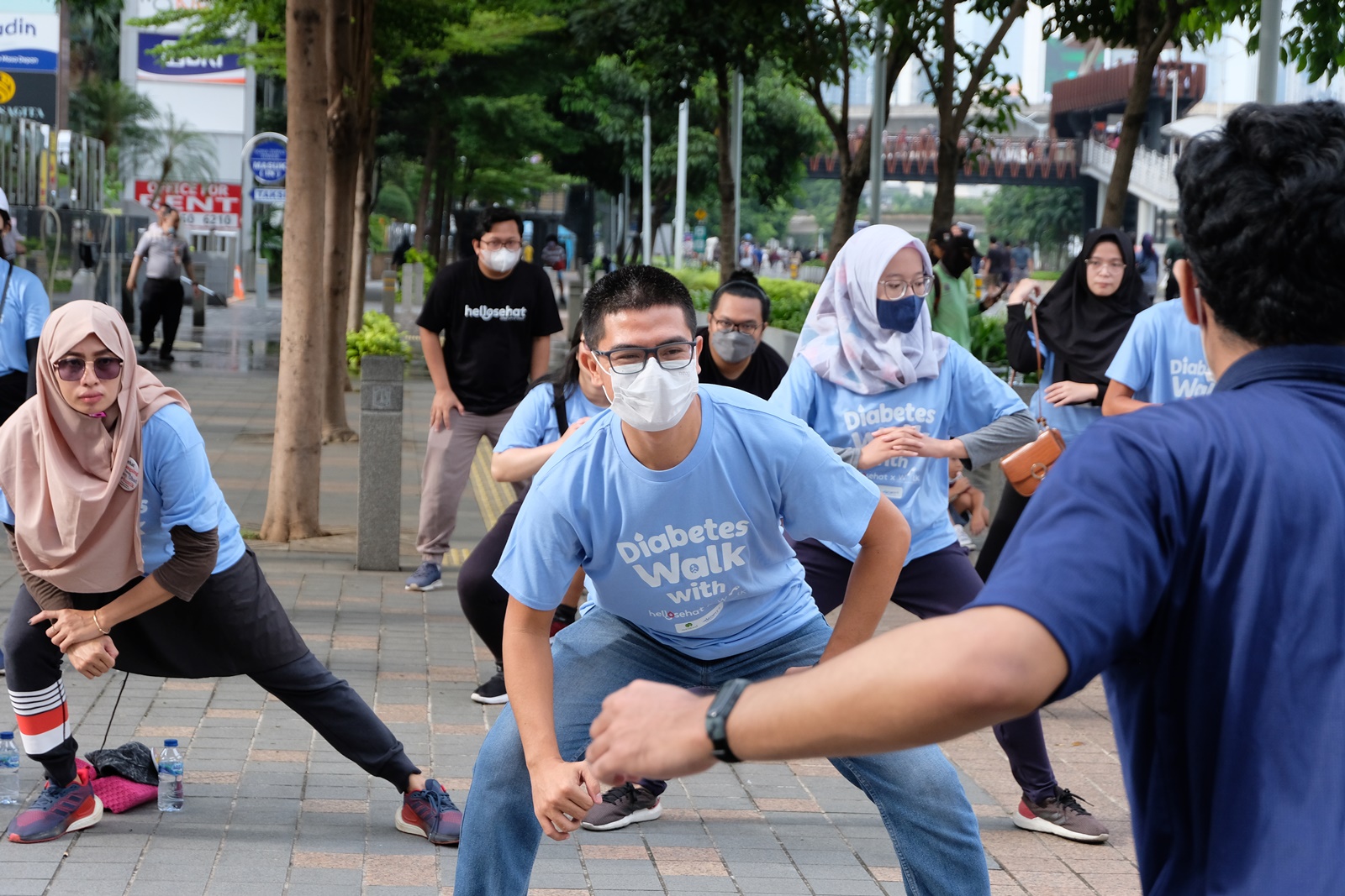 Keseruan Diabetes Walk with Hello Sehat untuk World Diabetes Day