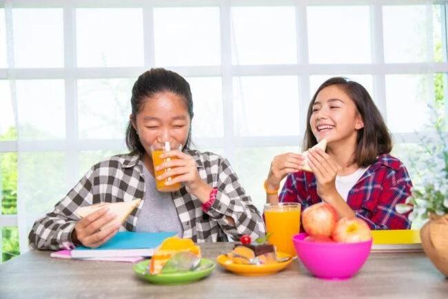 Panduan Pola Makan Sehat untuk Usia Remaja