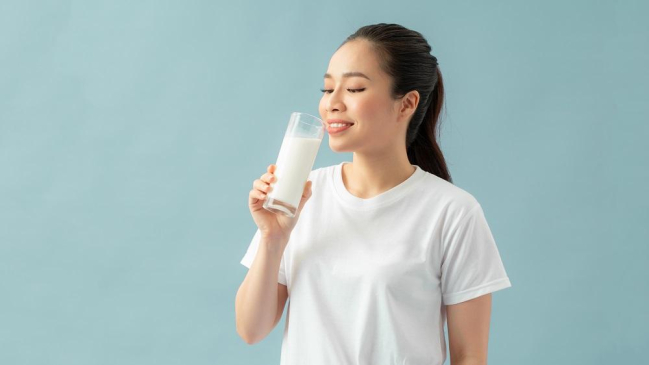 Tubuh Terlalu Kurus? Ini 7 Rekomendasi Susu Penambah Berat Badan untuk Dewasa!