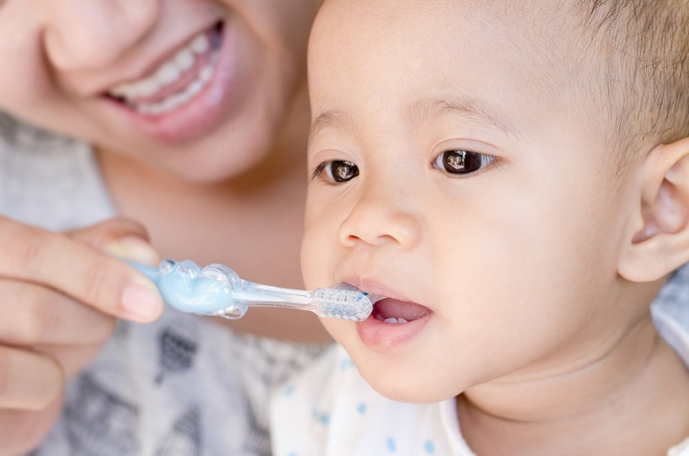 cara menyikat gigi anak