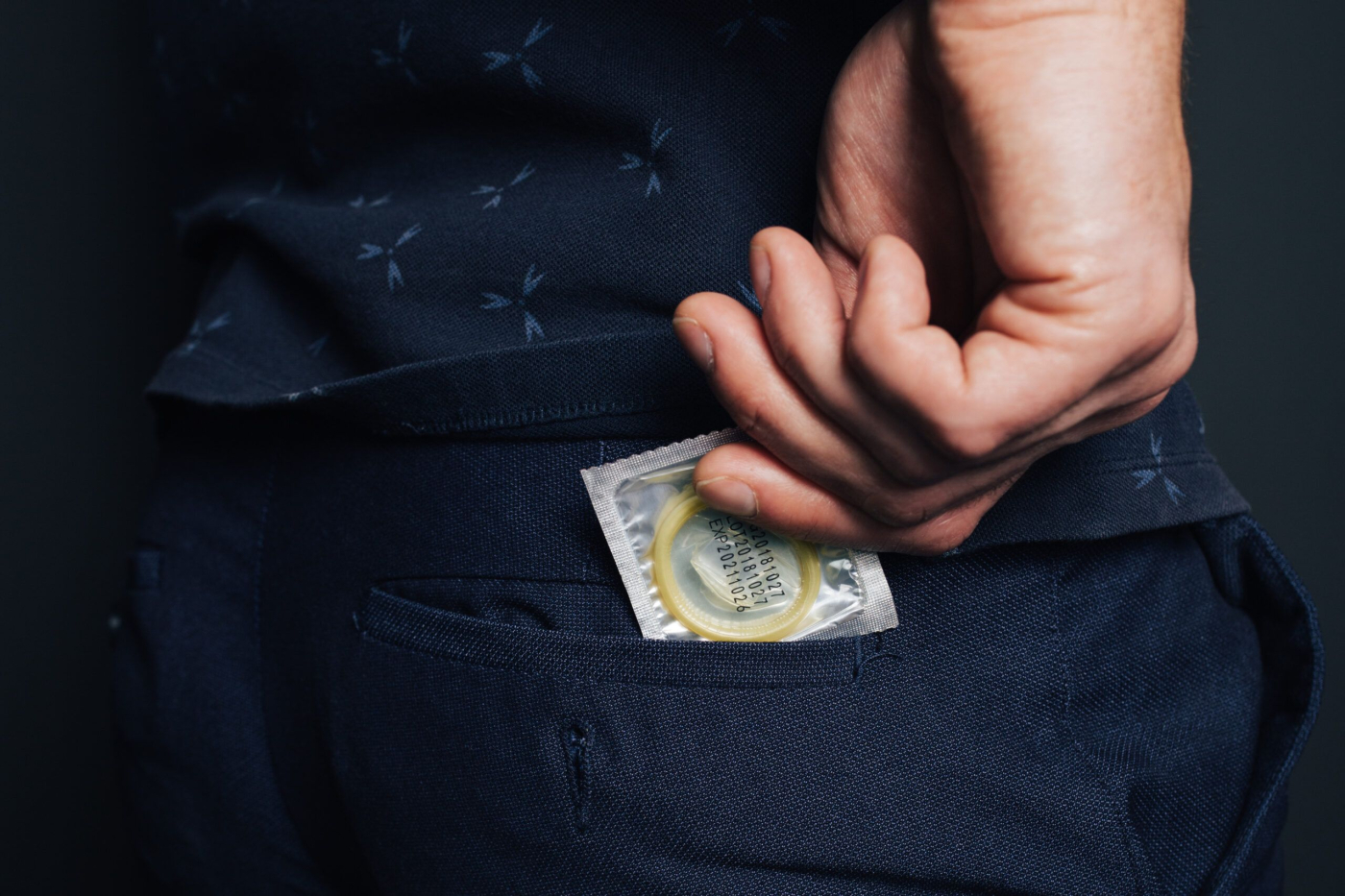 10 Merk Kondom Bergerigi Terbaik, Bercinta Makin Puas