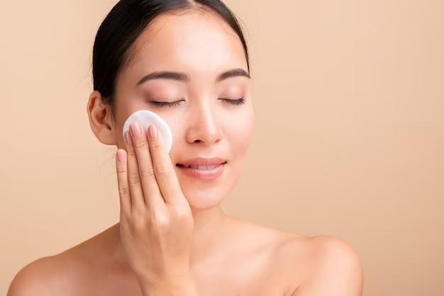 10 Merk Micellar Water untuk Kulit Sensitif Tanpa Iritasi